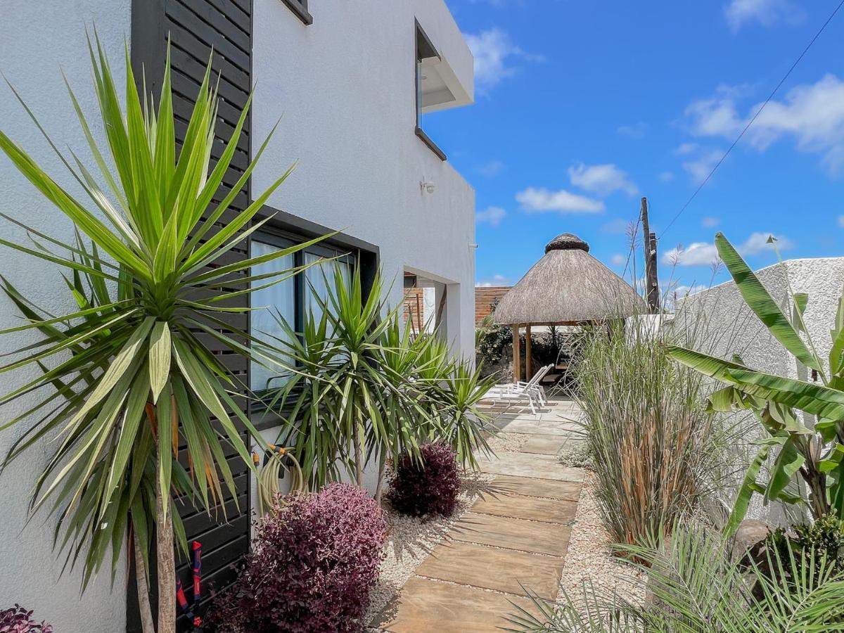 Residence Celestial - Premium 3 Bedrooms Villa With Volcanic Stone Pool Grand Baie Exterior foto